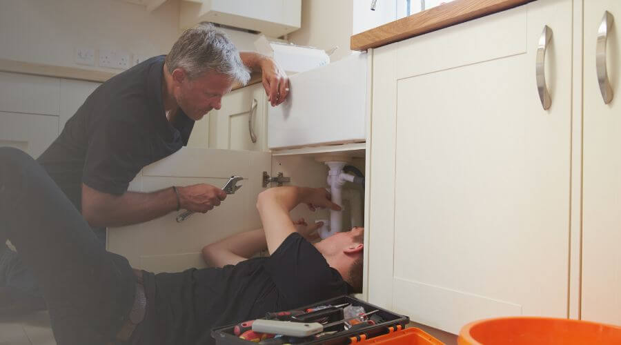 Plumber in Ravendale, CA